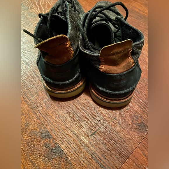 Toms Charcoal Mid Chukka Boot Size 8 - Picture 3 of 4